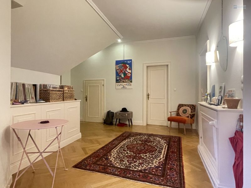 GRO�Z�GIGE 3 -ZIMMER-MANSARDENWOHNUNG IM STADTPALAIS /  / 1010&nbsp;Wien / Innere Stadt / Bild 3