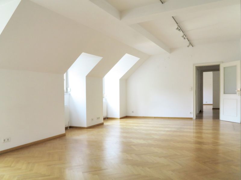 RESERVIERT - WOHNEN IM STADTPALAIS / / 1010 Wien / Innere Stadt / Bild 3