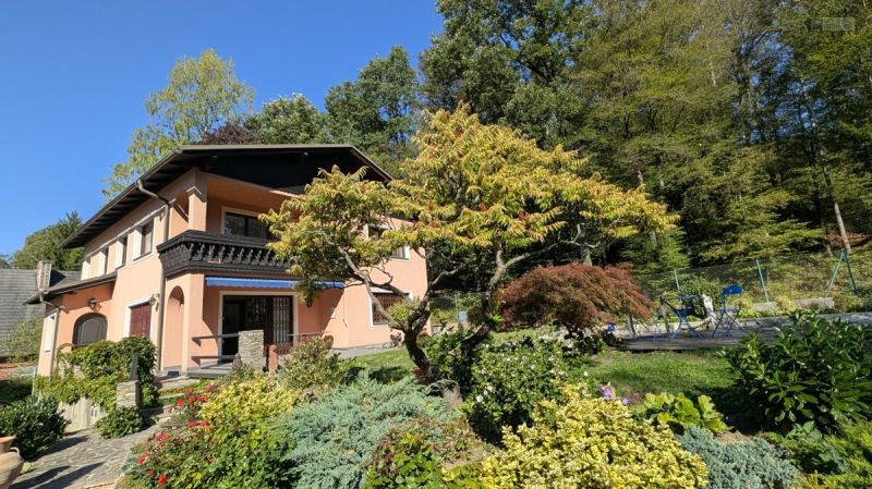 WOHNIDYLLE AM WIENERWALD ? TRAUMGARTEN MIT SCHWIMMTEICH & PAVILLON IN ABSOLUTER RUHELAGE