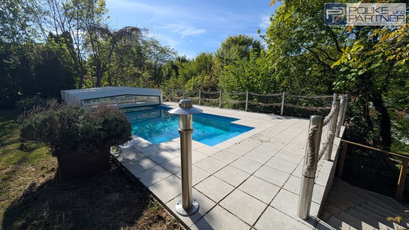 LUXUS-ERSTBEZUG NAHE WIEN: EXKLUSIVE VILLA MIT POOL, DOPPELGARAGE & SONNENGARTEN /  / 3002&nbsp;Purkersdorf / Bild 3