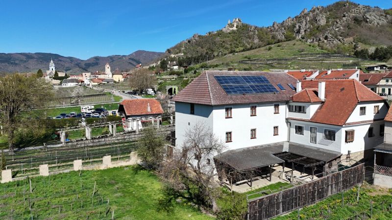TRADITIONSREICHER WINZERHOF MIT PENSION & HEURIGEN IN BESTER WACHAUER LAGE /  / 3601&nbsp;D�rnstein / Bild 7