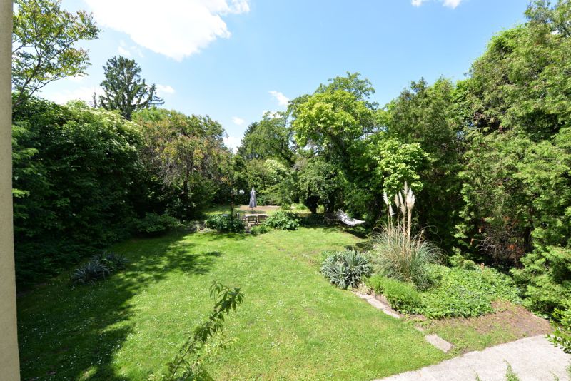 Villenetage 
mit groer, sonniger Gartenidylle ? 
Ruhelage in Perchtoldsdorf 
(Dogs welcome) /  / 2380 Perchtoldsdorf / Bild 9