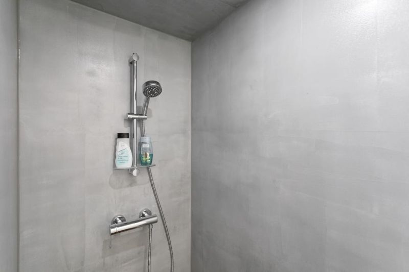 BEZUGSFERTIGE, TOPAUSGESTATTETE ALTBAUWOHNUNG NHE MARGARETENPLATZ  4 GEHMINUTEN ZUR U4-PILGRAMGASSE /  / 1050 Wien / Bild 7