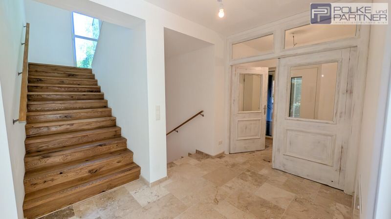 LUXUS-ERSTBEZUG NAHE WIEN: EXKLUSIVE VILLA MIT POOL, DOPPELGARAGE & SONNENGARTEN /  / 3002&nbsp;Purkersdorf / Bild 4