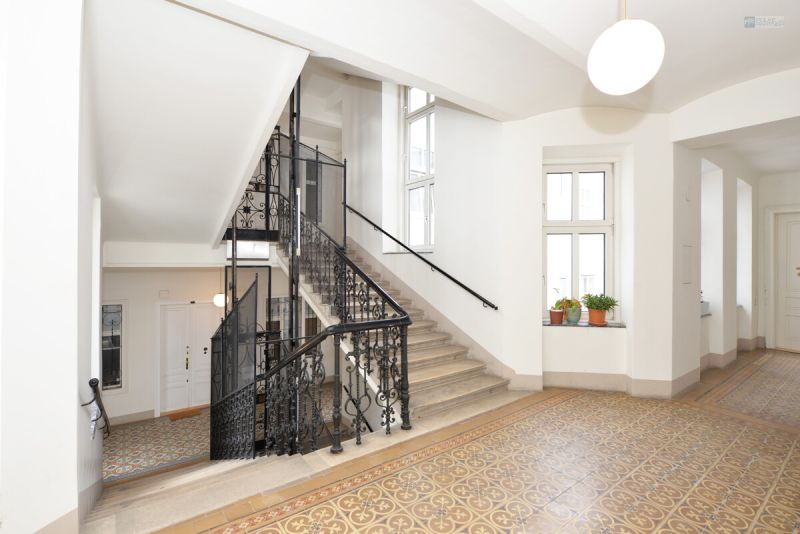 ALTBAU-GARCONNIERE IM HERZEN DES SERVITENVIERTELS ?IDEAL FR SINGLES, PAARE ODER ALS WIENER HOMEBASE /  / 1090 Wien, Alsergrund / Alsergrund / Bild 6