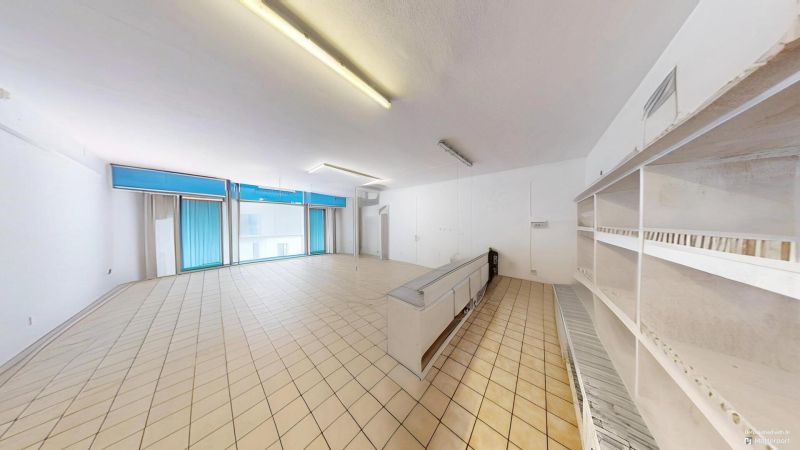 Stadthaus in Rechnitz! Bestehend aus einer Stadtwohnung und einem vermieteten Gewerbelokal im Erdgeschoß! / / 7471 Rechnitz / Bild 8