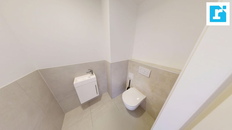 Wohnen mit Weitblick: Neuwertige Dachgeschosswohnung mit Balkon in Wien-Brigittenau /  / 1200&nbsp;Wien / Bild 5