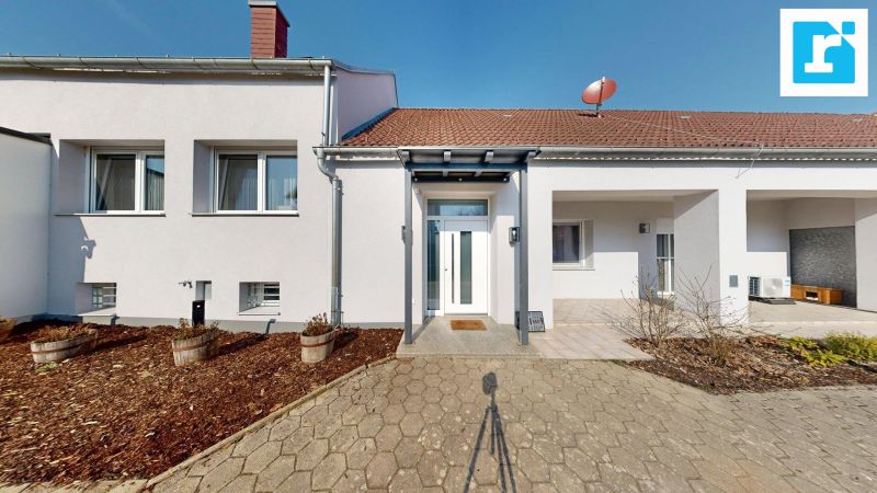 Renoviertes Landhaus samt n�tzlicher Nebenfl�chen auf gro�em Grundst�ck in Unterwart /  / 7502&nbsp;Unterwart / Bild 0
