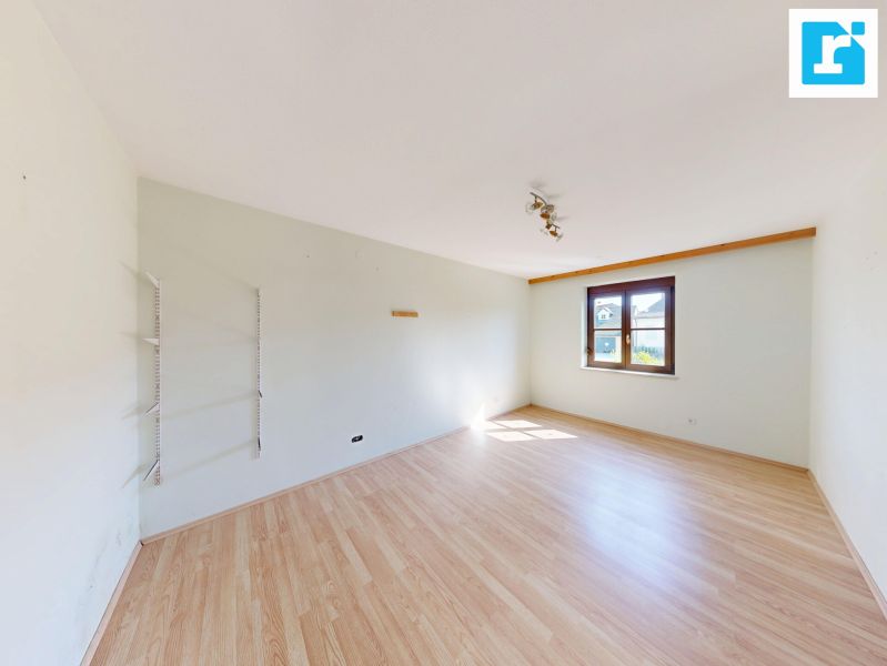 Ein Haus f�r viele Ideen ? gro�z�giges Wohnen mit Innenhof in D�rnbach /  / 7472&nbsp;D�rnbach im Burgenland / Bild 7