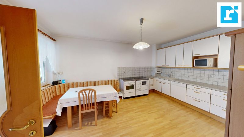 Zwei Wohneinheiten in Ruhelage ? Wohnhaus mit Obstgarten, Wald und vielseitigen Nebengeb�uden /  / 7435&nbsp;Holzschlag / Bild 4