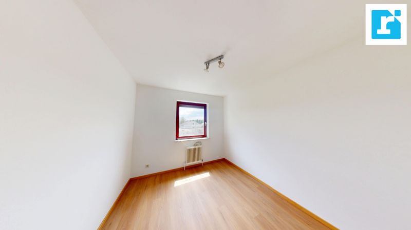 Gro�z�gige Wohnung mit zwei Balkonen in zentraler Lage von Pinkafeld und Garage /  / 7423&nbsp;Pinkafeld / Bild 4