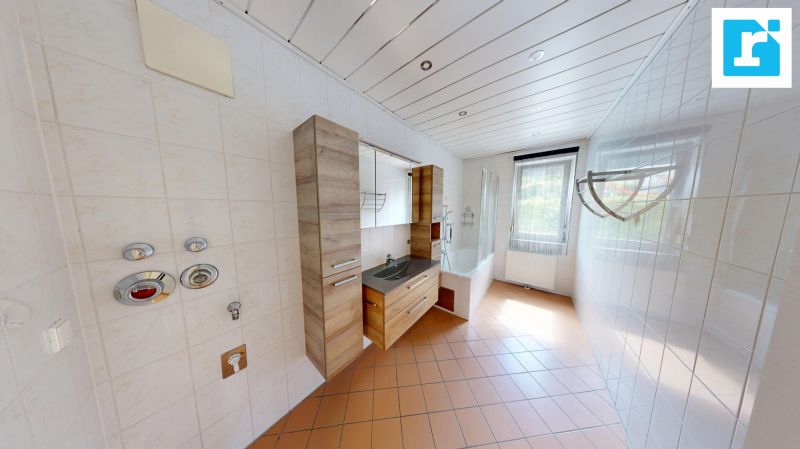 Bezugsfertige 3-Zimmer-Eigentumswohnung mit Balkon, Carport, Inventar & gro�em Lagerraum /  / 7423&nbsp;Grafenschachen / Kroisegg / Bild 6