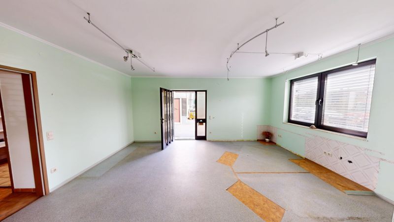 Wohn- und Gewerbeimmobilie mit gro�em Potenzial ? Wohnen, Arbeiten und Lagern an einem Ort /  / 7473&nbsp;Burg / Bild 2