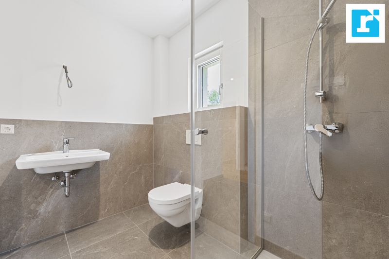 Modernes Wohnhaus in ruhiger Lage nahe Oberwart / / 7400 Oberwart / Felsöör / Bild 7