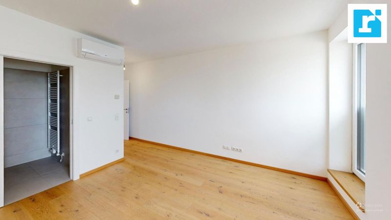 Wohnen mit Weitblick: Neuwertige Dachgeschosswohnung mit Balkon in Wien-Brigittenau /  / 1200&nbsp;Wien / Bild 7