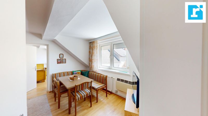 Ein Anwesen f�r Menschen, die historische Geb�ude und das Besondere sch�tzen - steht in Markt Neuhodis f�r dich bereit! /  / 7464&nbsp;Markt Neuhodis / Althodis / Bild 9