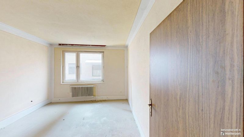 Stadthaus in Rechnitz! Bestehend aus einer Stadtwohnung und einem vermieteten Gewerbelokal im Erdgeschoß! / / 7471 Rechnitz / Bild 1