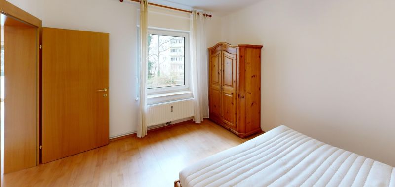 Sonnige Etagenwohnung mit Balkon und Parkplatz ! /  / 8047 Graz / Bild 4