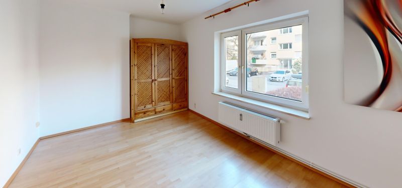 Sonnige Etagenwohnung mit Balkon und Parkplatz ! /  / 8047 Graz / Bild 5