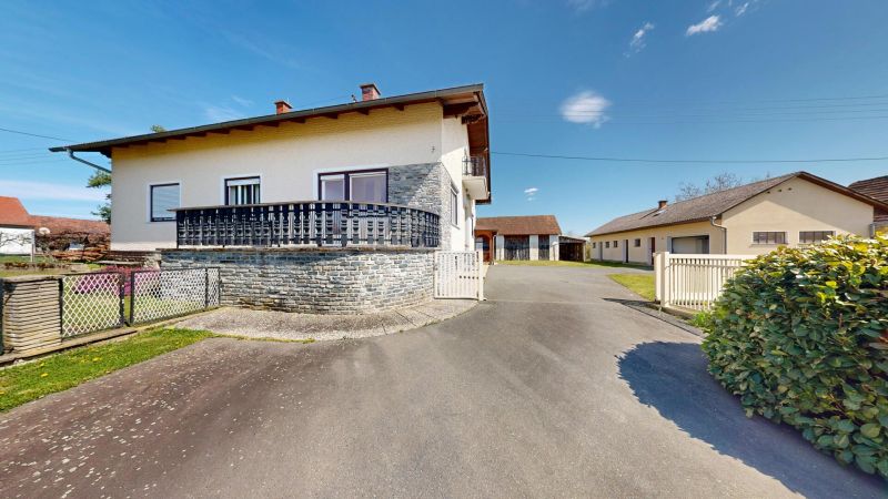 Absolute Ruhelage - Einfamilienhaus mit vielen Nebenflchen auf herrlichem Grundstck! /  / 7522 Steinfurt / Bild 1