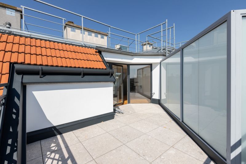 Erstbezug - Dachgeschossausbau mit Galerie
und 12 m Terrasse /  / 1230 Wien / Bild 6