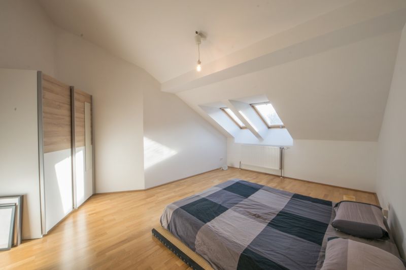 Wohnungspaket - nahe Urania im Dachgeschoss mit riesiger Dachterrasse /  / 1020 Wien / Bild 6