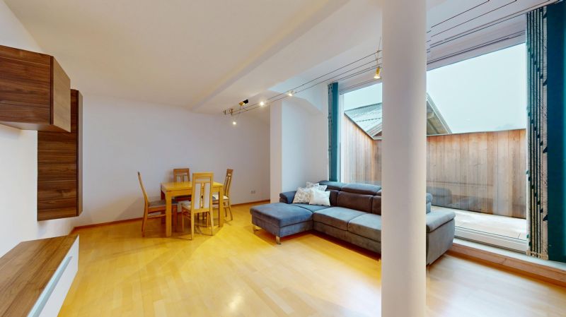 Gro�z�gige 5-Zimmer-Dachgeschosswohnung mit Balkon & Dachterrasse in St. Johann im Pongau