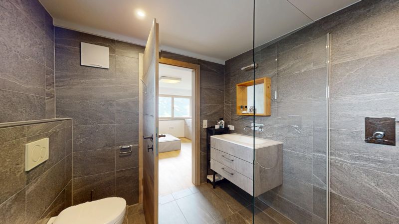 Luxus trifft Alpenblick: 
Hochwertiges Mehrfamilienhaus 
mit Sauna und spektakul�rer Aussicht ? Zillertal / Tirol /  / 6283&nbsp;Hippach-Schwendberg / Bild 13