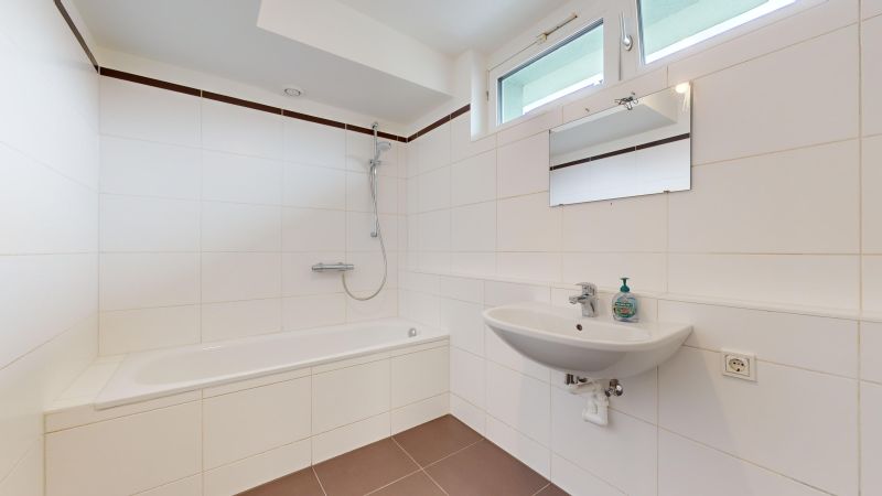EIGENBEDARF oder INVESTMENT - 4-Zimmer-Terrassenwohnung - SONNEN-/ RUHELAGE NAHE STADTZENTRUM /  / 5500 Bischofshofen / Bild 3