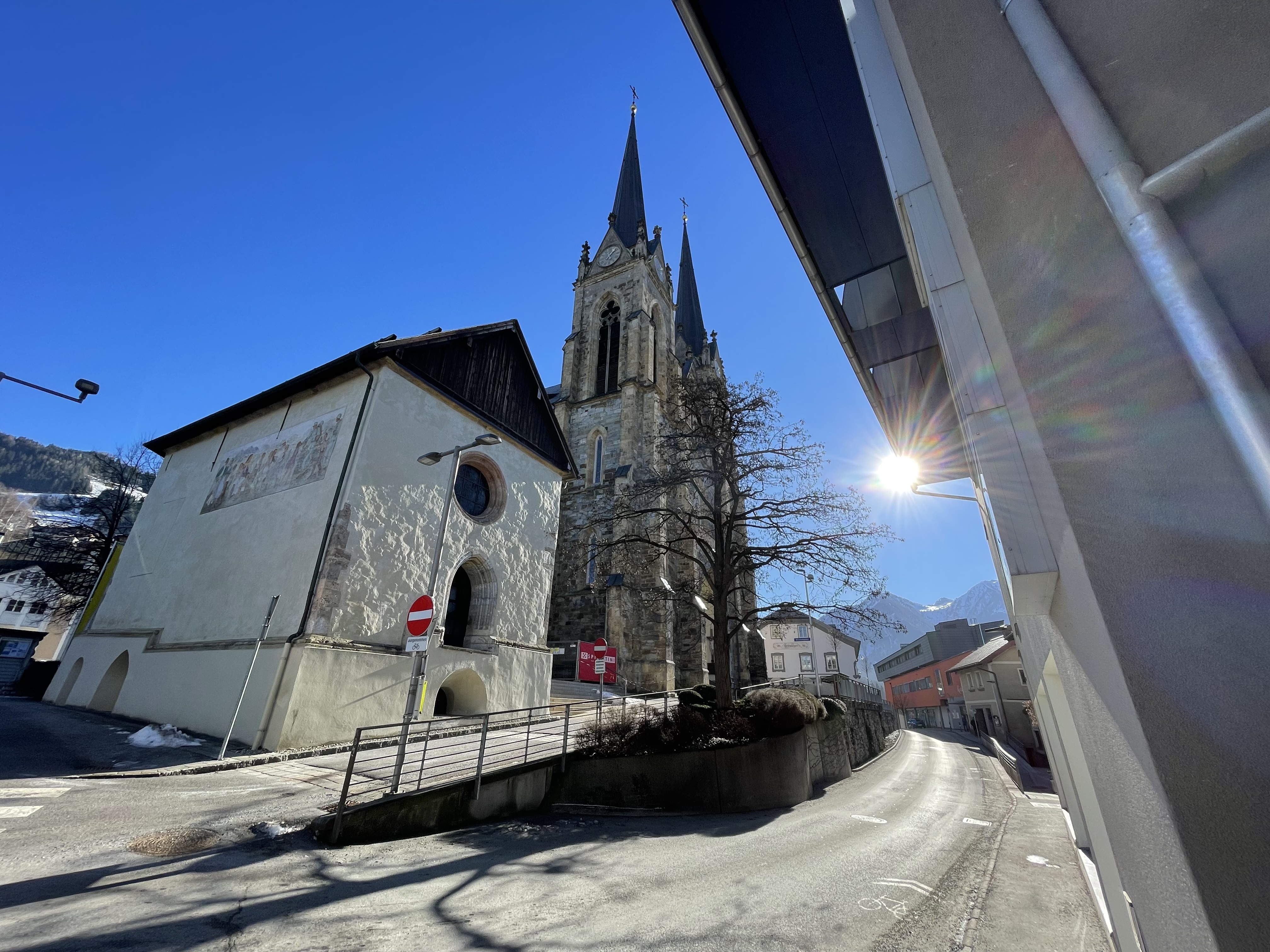 TIEFGARAGENPLTZE & PARKPLTZE/ FREIEN - INVESTMENT/ EIGENNUTUNG - nahe Stadtzentrum St. Johann/Pg - Ski amad /  / 5600 Sankt Johann im Pongau / Bild 7