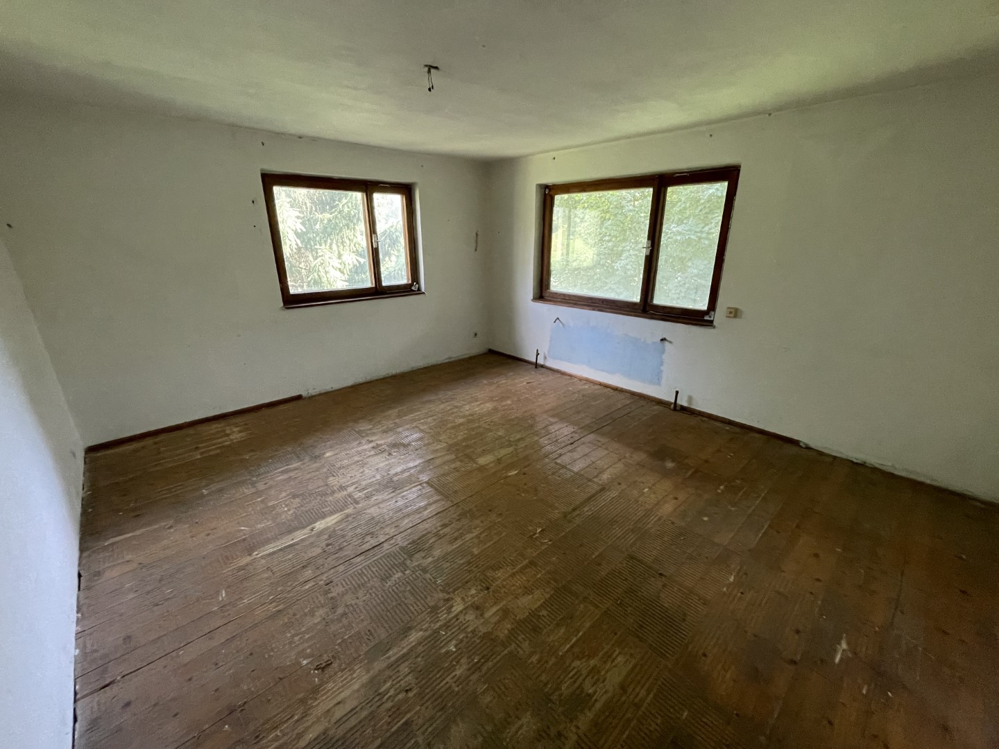 EIN-/ ZWEIFAMILIENHAUS ZUM ADAPTIEREN - INDIVIDUELLE NUTZUNG - ZENTRALER STANDORT NAHE ORTSZENTRUM Taxenbach - Skiregion Zell am See /  / 5660 Taxenbach / Bild 6