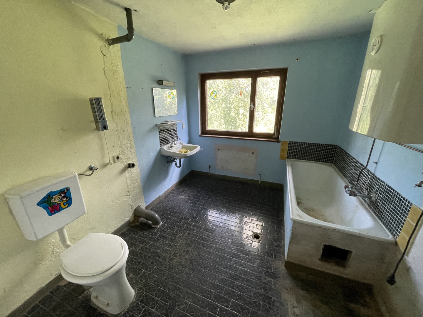 EIN-/ ZWEIFAMILIENHAUS ZUM ADAPTIEREN - INDIVIDUELLE NUTZUNG - ZENTRALER STANDORT NAHE ORTSZENTRUM Taxenbach - Skiregion Zell am See /  / 5660 Taxenbach / Bild 7