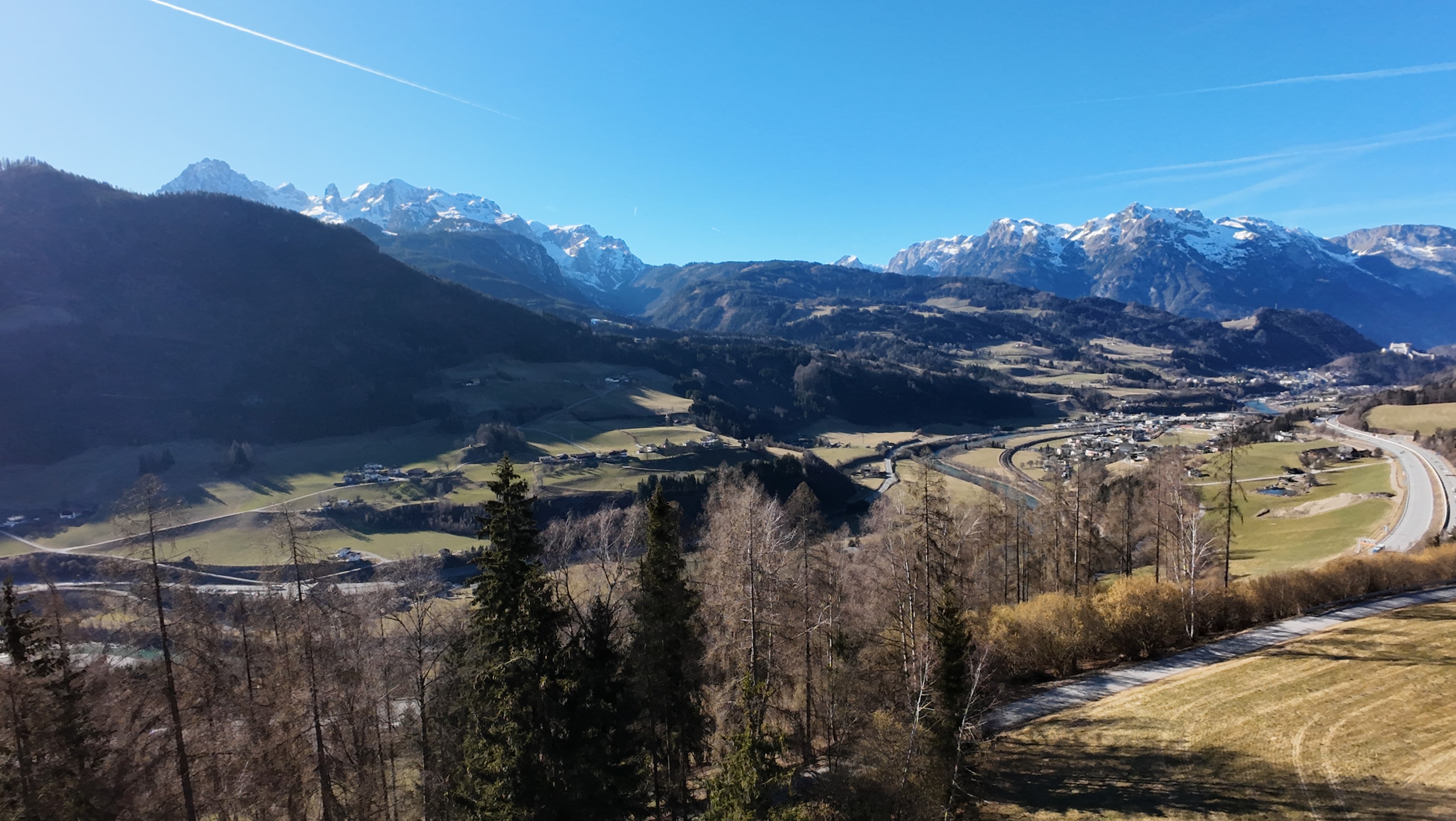 Naturnahes & grozgiges Grundstck mit herrlichem Ausblick in Pfarrwerfen - Ski Amad