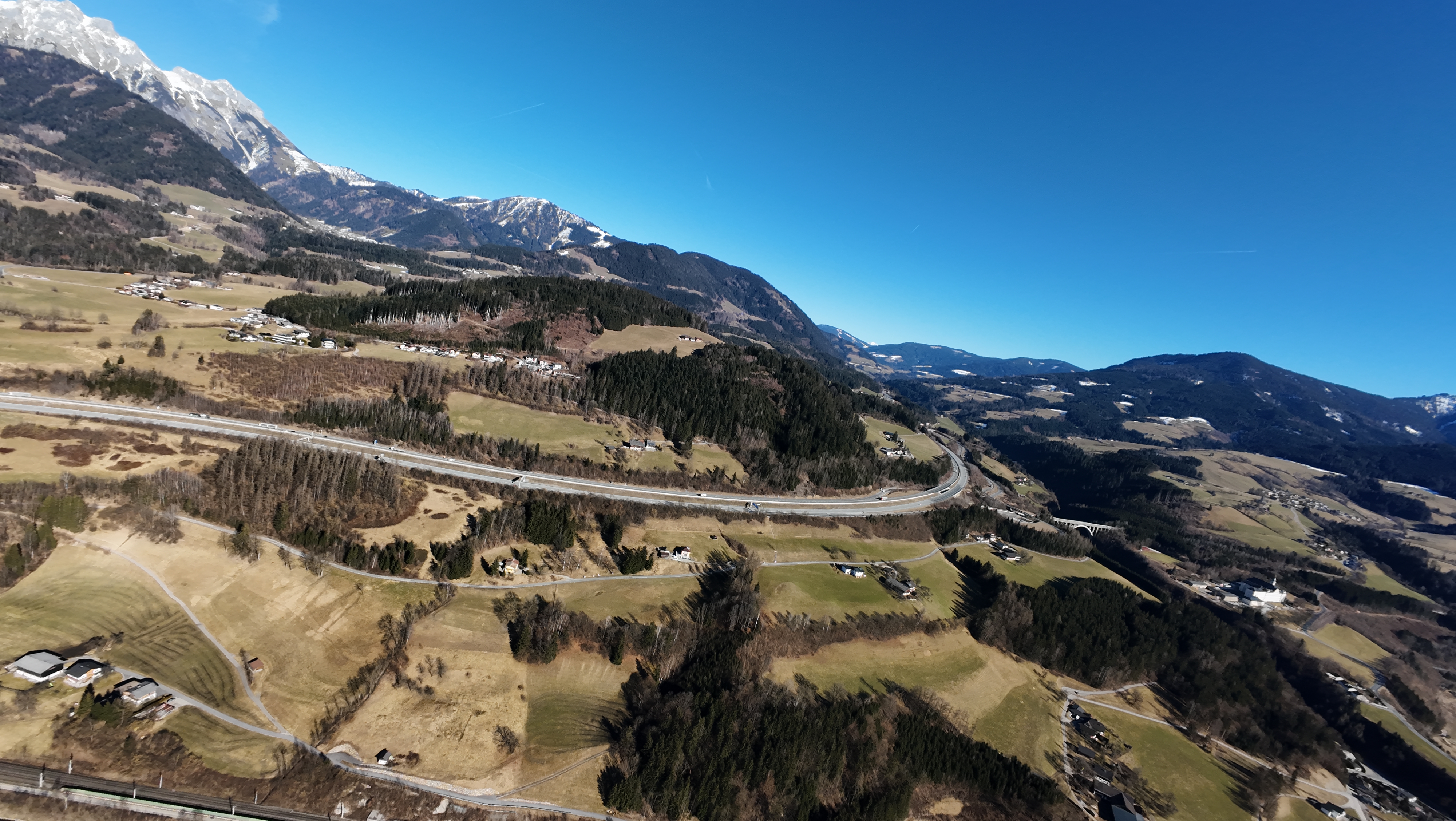 Naturnahes & grozgiges Grundstck mit herrlichem Ausblick in Pfarrwerfen - Ski Amad /  / 5452 Pfarrwerfen / Bild 6
