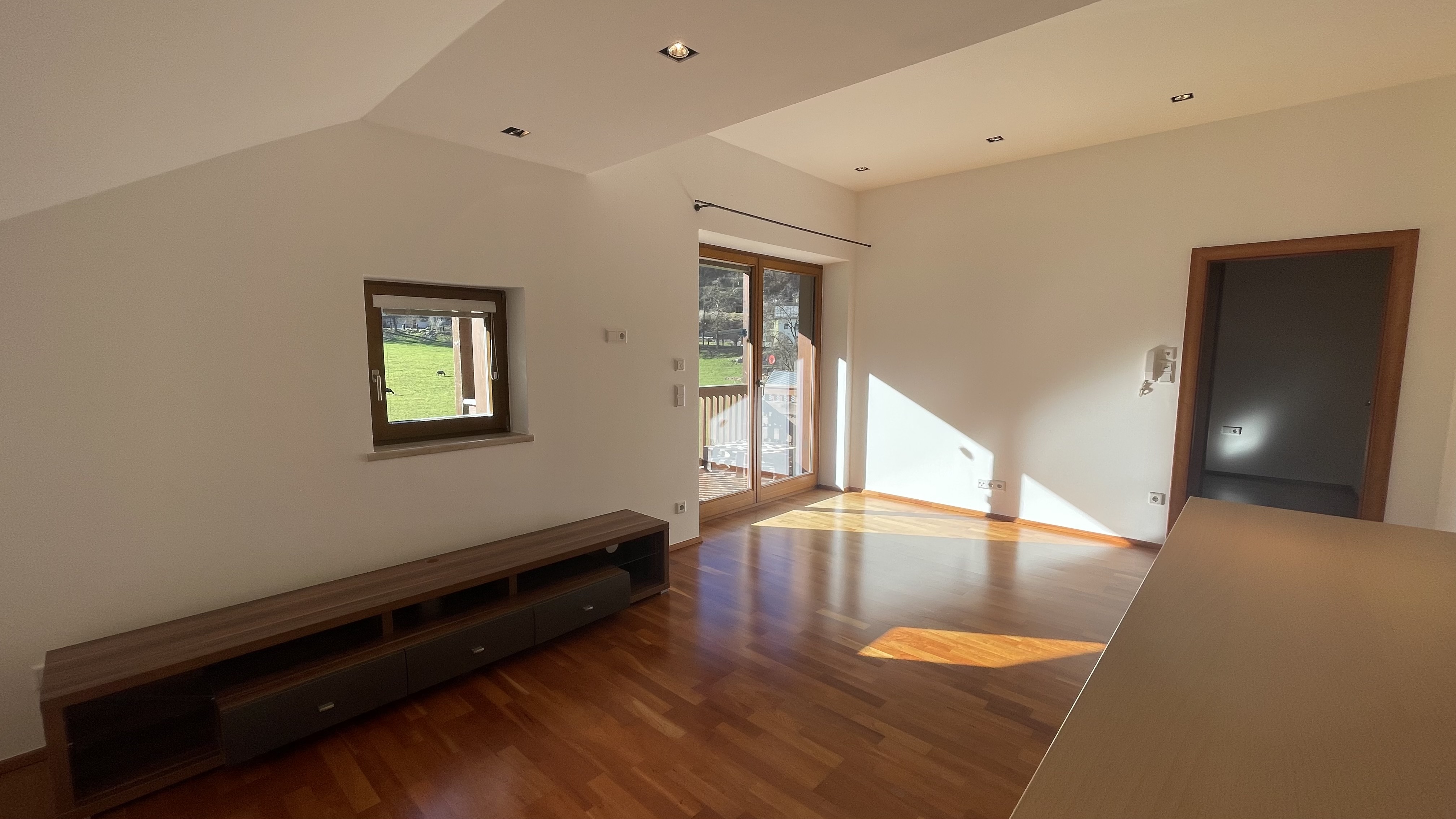 Miete: 2-Zimmer-Wohnung mit Balkon in Bischofshofen - Attraktiver Wohnraum in Ruhelage - Ski amadé