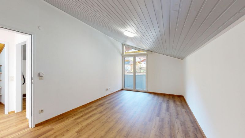Frisch renovierte & gemtliche 2-Zimmer-Dachgeschosswohnung in Werfen mit Blick in die Berge - Ski amad /  / 5450 Werfen / Bild 3
