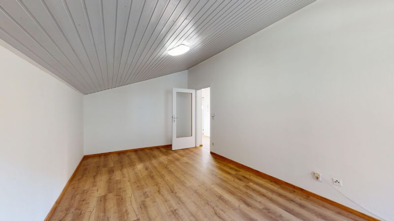 Frisch renovierte & gemtliche 2-Zimmer-Dachgeschosswohnung in Werfen mit Blick in die Berge - Ski amad /  / 5450 Werfen / Bild 4
