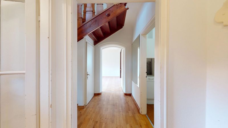 Grozgige Villa in hervorragender Lage von St. Johann mit umfassender Gartenanlage - Ski amad