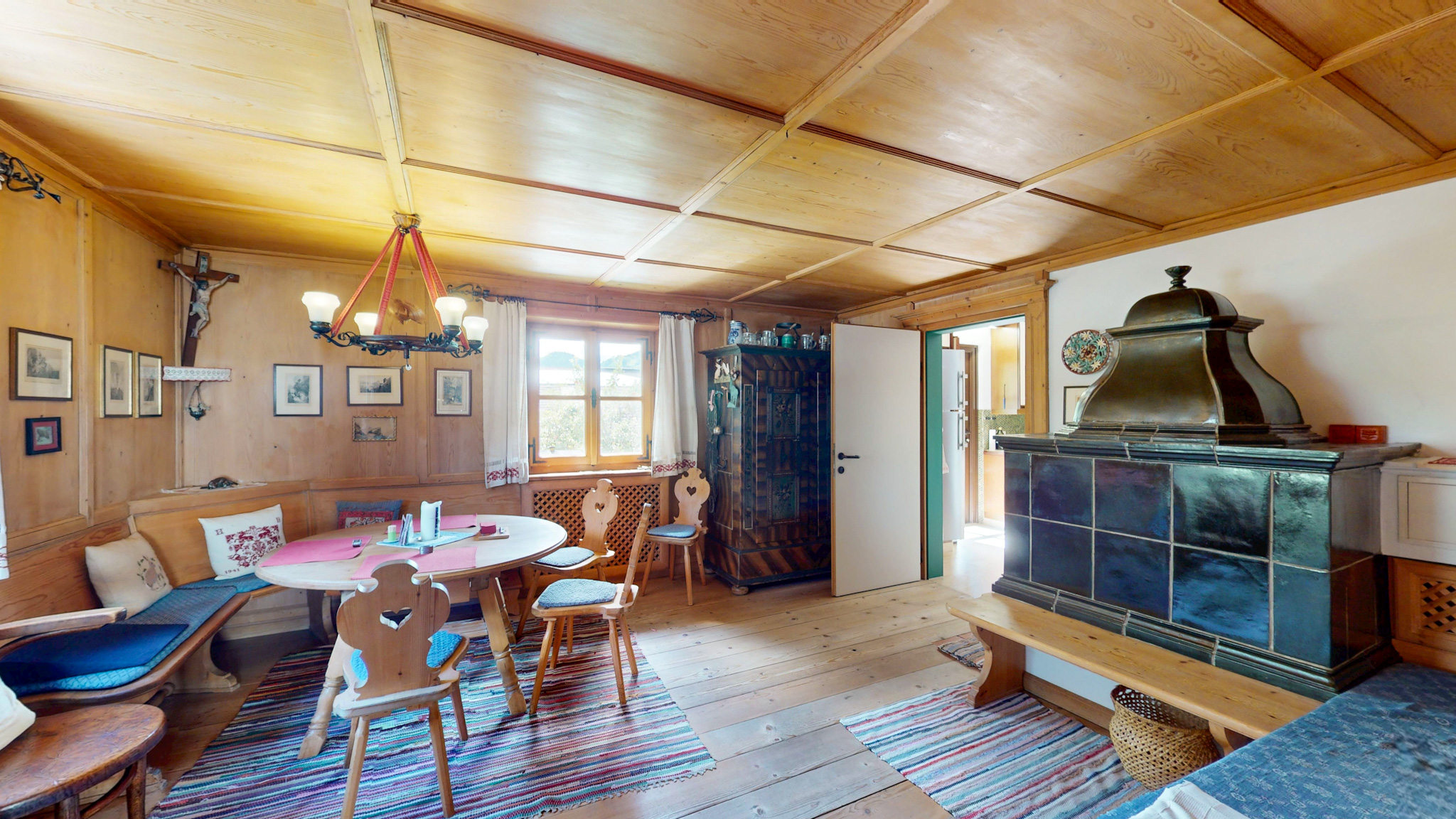 Zentral gelegenes Wohn- und Gewerbeobjekt mit Potenzial in Schwarzach im Pongau - Haus mit grozgiger Werkhalle - Ski amad /  / 5620 Schwarzach im Pongau / Bild 9