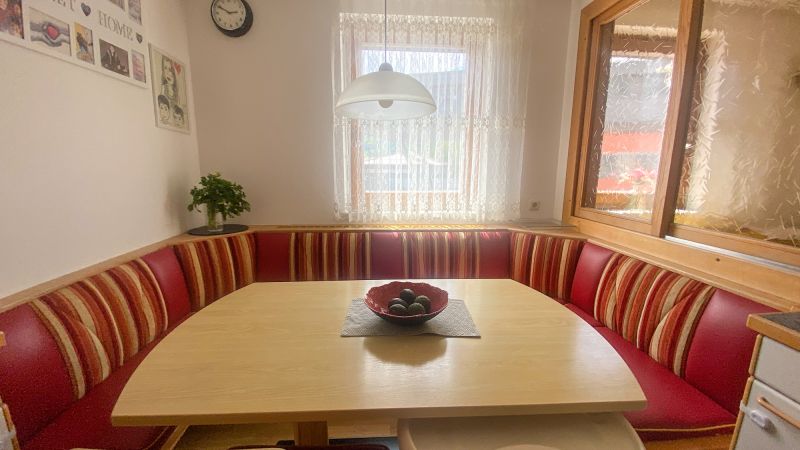 Gro�z�gige 5-Zimmer-Wohnung mit gem�tlichem Wintergarten im Stadtzentrum von St. Johann im Pongau /  / 5600&nbsp;St. Johann im Pongau / Bild 1