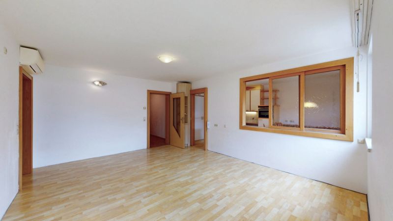 Gro�z�giges Wohnen im Herzen von St. Johann im Pg. ? 5 Zimmer, Wintergarten, Sauna und Klimaanlage /  / 5600&nbsp;Sankt Johann im Pongau / Bild 3