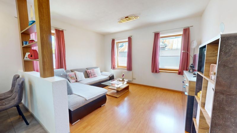 Helle 2-Zimmer-Wohnung mit optimaler Raumstruktur in begehrter, zentrumsnaher Lage von Saalfelden