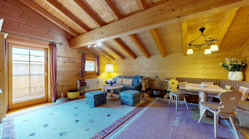Wohnen, wo Natur auf Wohnkomfort trifft - hochwertiges Vollholzhaus im Herzen des Raurisertales /  / 5661&nbsp;Rauris / Bild 1