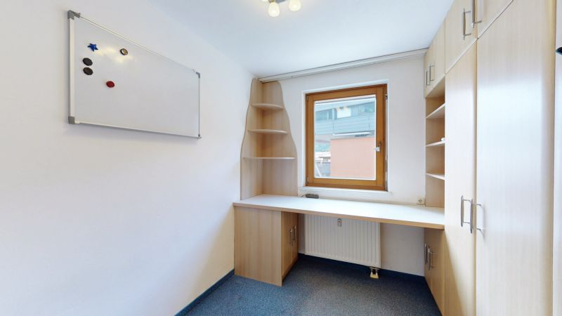 Gro�z�giges Wohnen im Herzen von St. Johann im Pg. ? 5 Zimmer, Wintergarten, Sauna und Klimaanlage /  / 5600&nbsp;Sankt Johann im Pongau / Bild 2