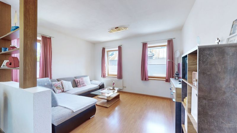 Helle 2-Zimmer-Wohnung mit optimaler Raumstruktur in begehrter, zentrumsnaher Lage von Saalfelden