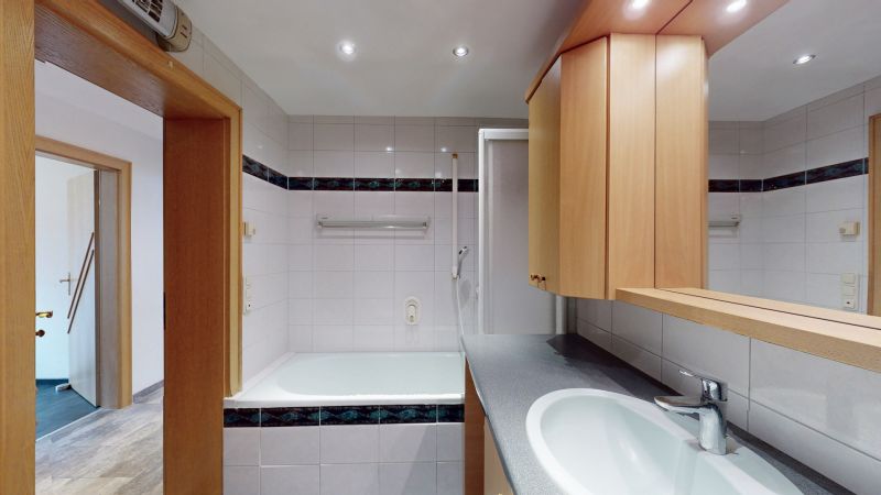 Gro�z�giges Wohnen im Herzen von St. Johann im Pg. ? 5 Zimmer, Wintergarten, Sauna und Klimaanlage /  / 5600&nbsp;Sankt Johann im Pongau / Bild 4