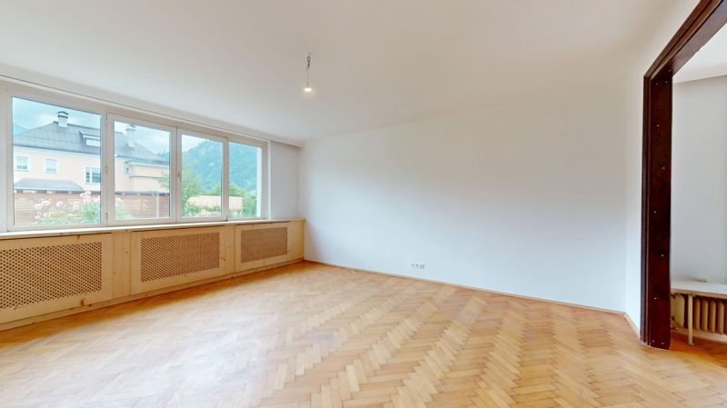 Gro�z�gige Villa in hervorragender Lage von St. Johann mit umfassender Gartenanlage