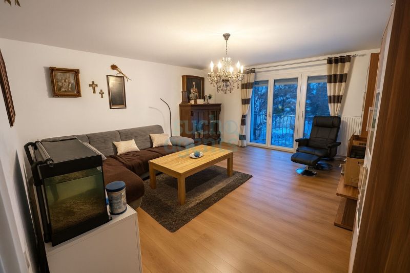 Neuer Preis! Sanierte 3-Zimmer-Wohnung mit zwei Terrassen in Top Lage