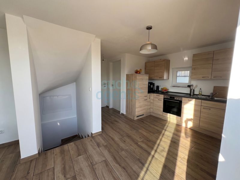 Kompaktes Traumhaus mit Pool, gro�z�gigem Garten und zwei Stellpl�tzen /  / 4303&nbsp;St. Pantaleon / Bild 3