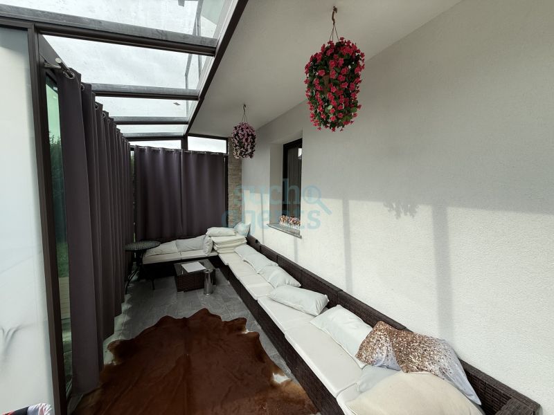 NEUER PREIS! Generationenhaus mit Wintergarten, Garage und Pool /  / 3300 Winklarn / Bild 1